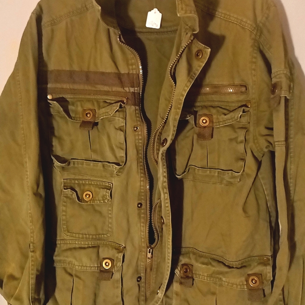 Stone Creek Men's Green Utility Jacket Multi Pocket Size: M